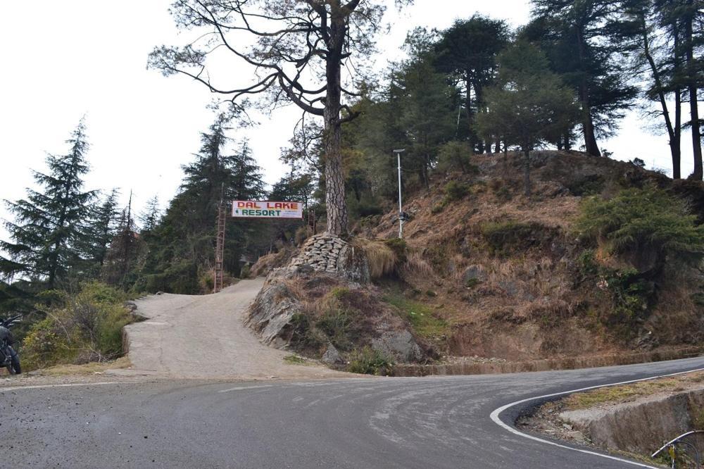 Oyo 28425 Dal Lake Resort Dharamshala Exterior foto